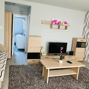  Apartament Tamara Apartman