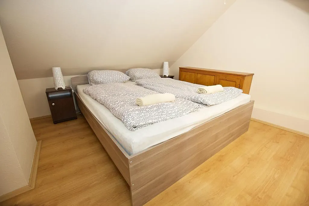 Zoli Apartmanok-Adri Koelcsey 32 Hajdúszoboszló