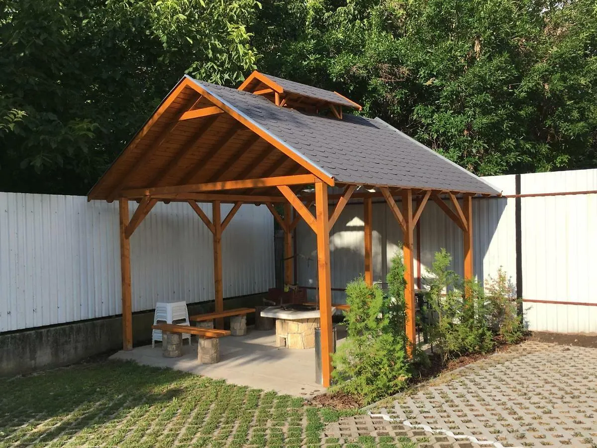 Zoli Apartmanok-Adri Koelcsey 32 Hajdúszoboszló Węgry